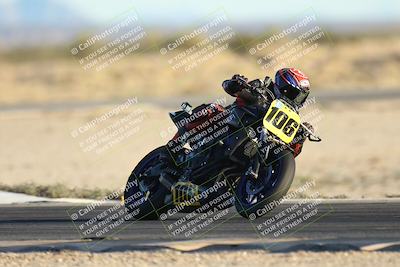 media/Dec-07-2025-CVMA (Sun) [[3e7d2de5dc]]/Race 18-Formula Twins-Formula 40 UL/